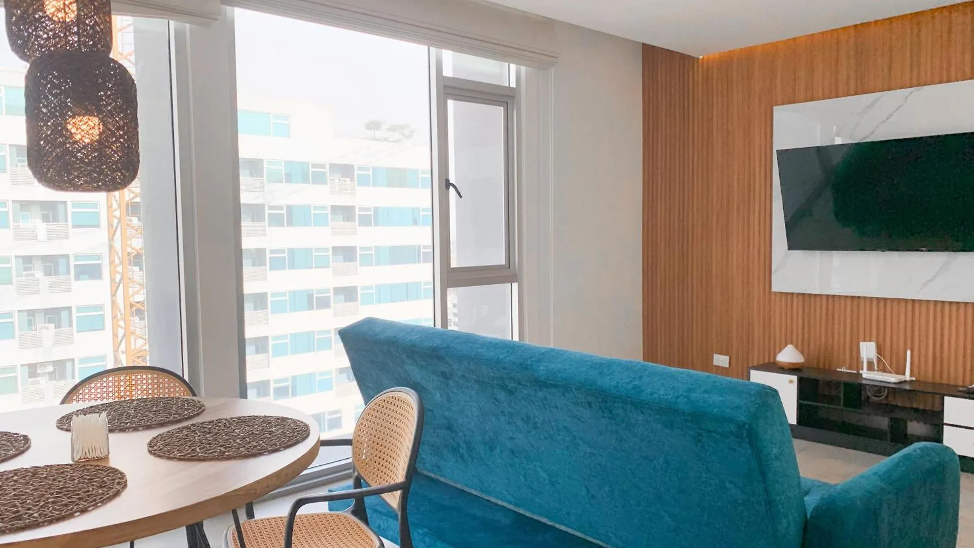 Suites Cerca Del Aeropuerto - Terminal Terrestre Y Centros Comerciales Guayaquil 0*,  Ecuador