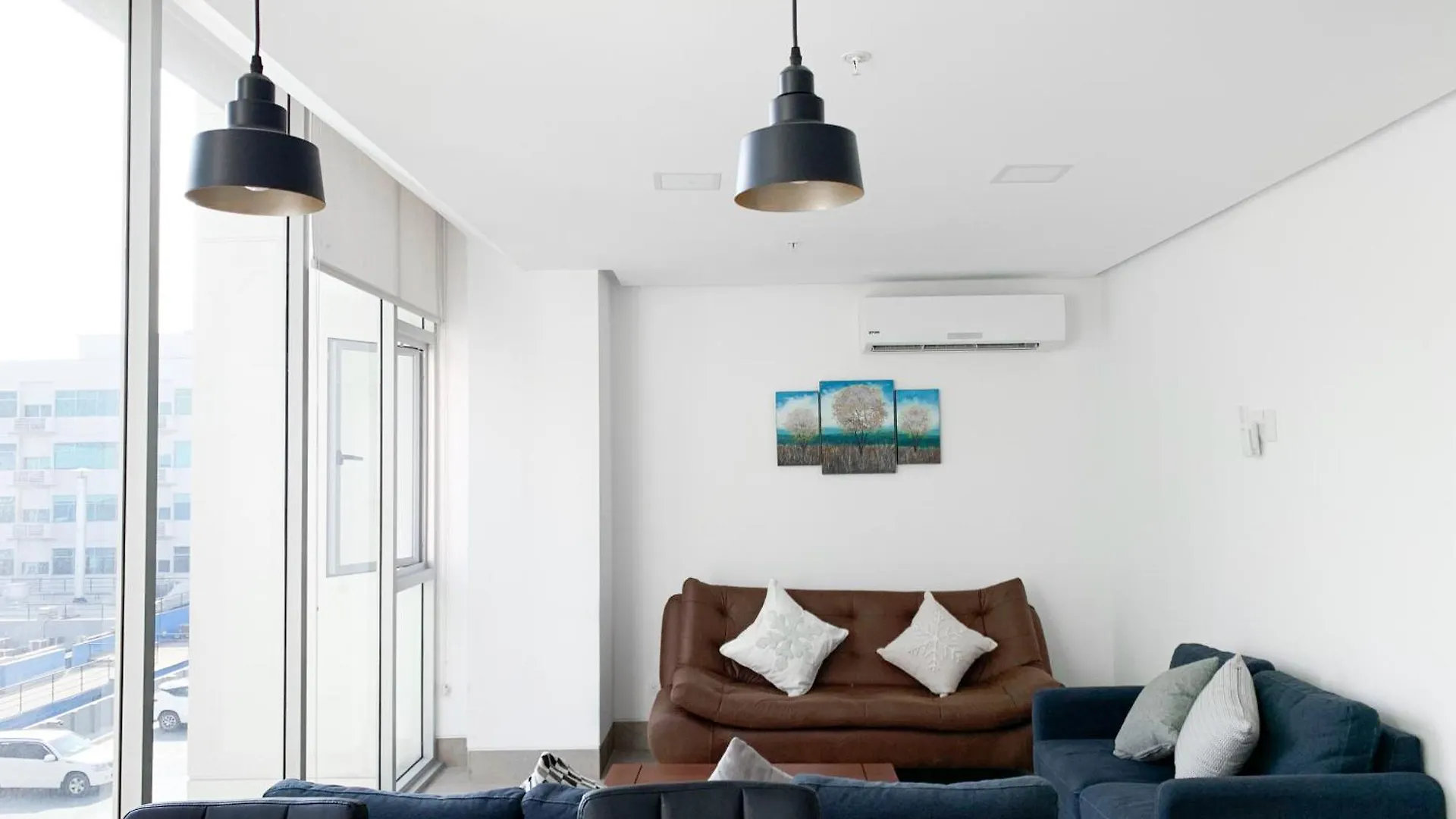 Suites Cerca Del Aeropuerto - Terminal Terrestre Y Centros Comerciales Guayaquil Apartment