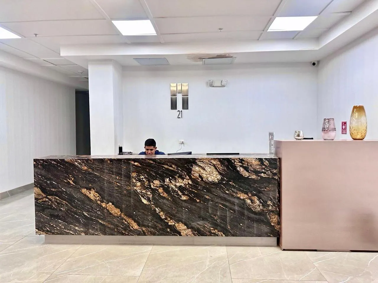 Apartment Suites Cerca Del Aeropuerto - Terminal Terrestre Y Centros Comerciales Guayaquil