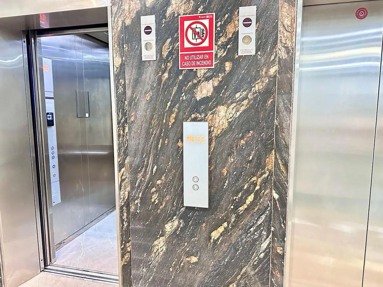Suites Cerca Del Aeropuerto - Terminal Terrestre Y Centros Comerciales Guayaquil 0*,  Ecuador